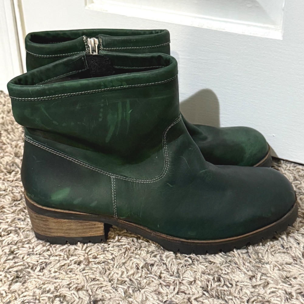 Coconuts by Matisse Cooper Green Leather Lug Sole Ankle Boots Women 9M